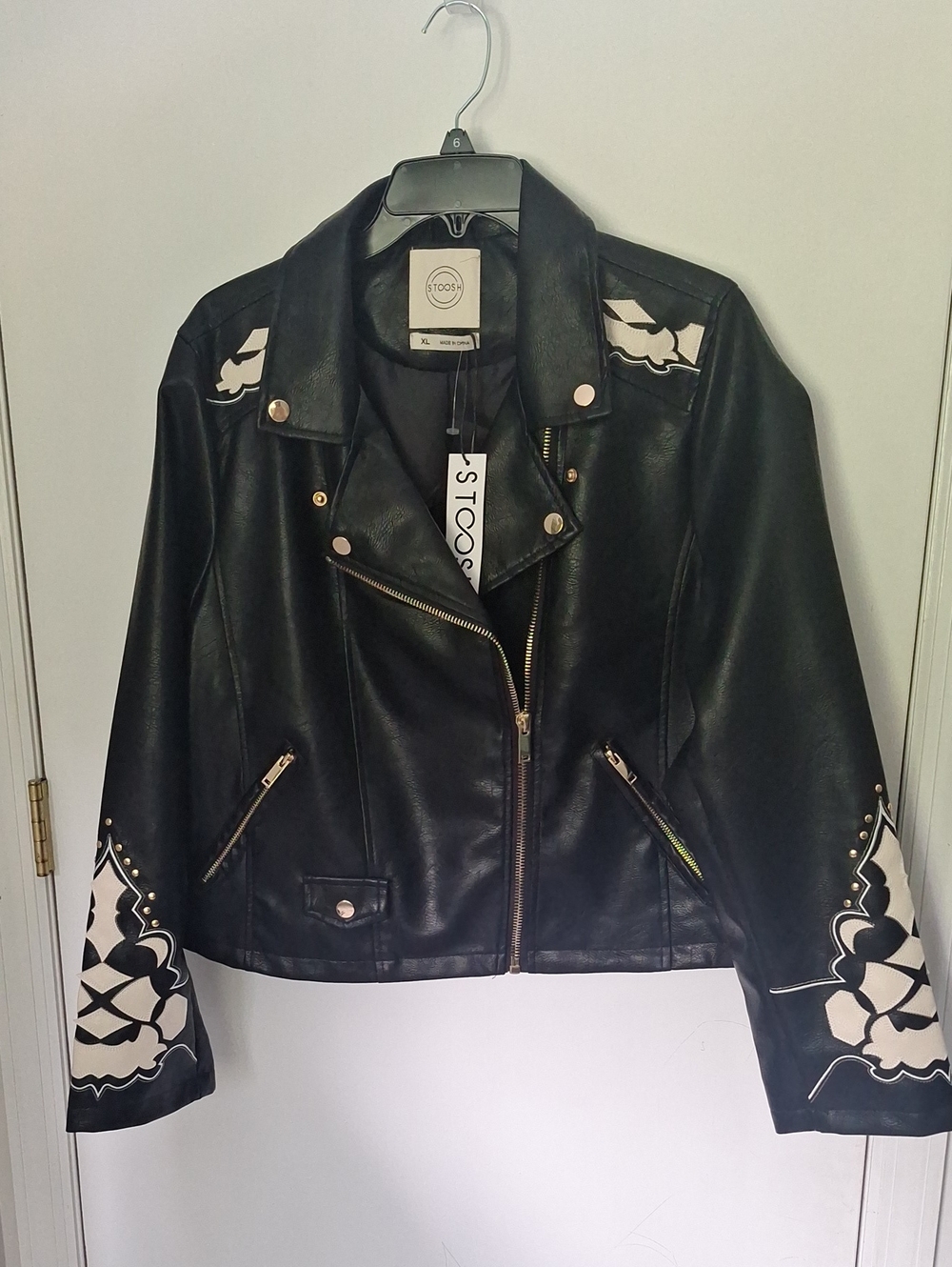 STOOSH Black And Cream Faux Leather Jacket NWT Womens Size XL